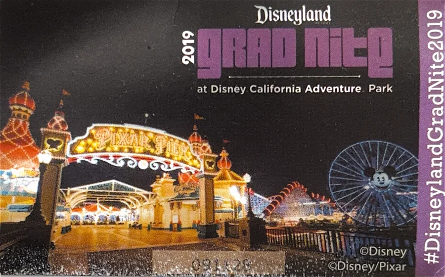 A Disneyland Grad Nite 2019 card